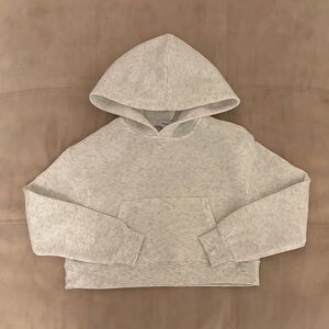 Olivia Kay light gray polyester sweater size small (7)